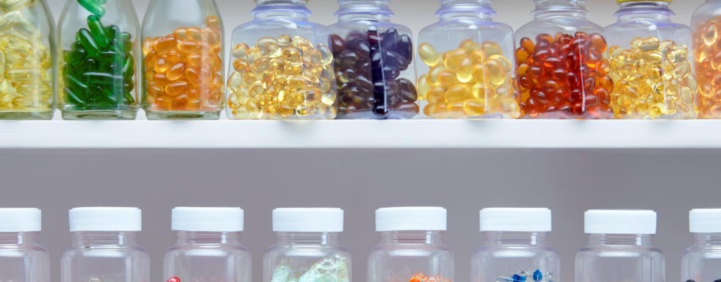 Liquid-filled hard capsules versus soft gelatin capsules